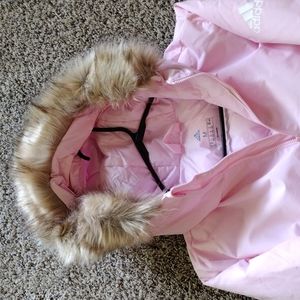 Brand New without tags Medium Adidas Utilitas Hooded Parka